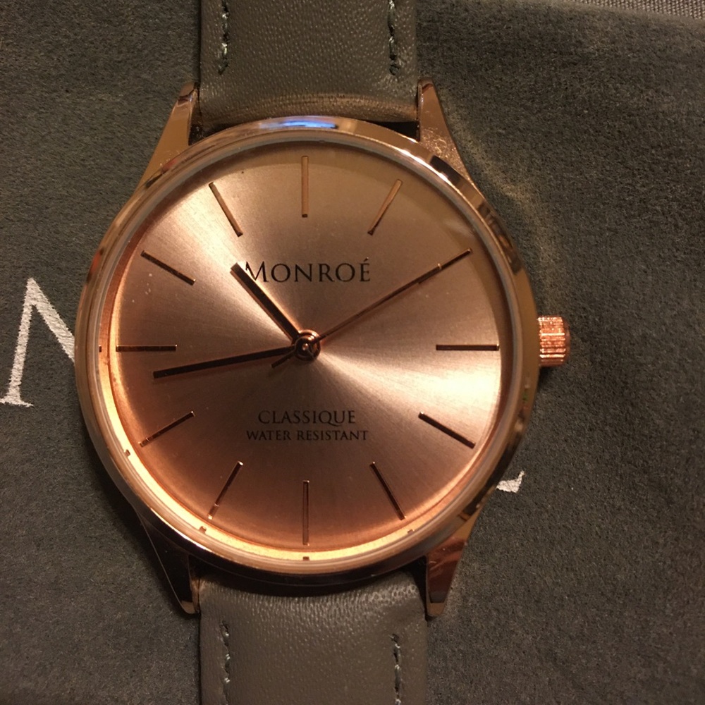 Monroe watch - Picture 2 of 3
